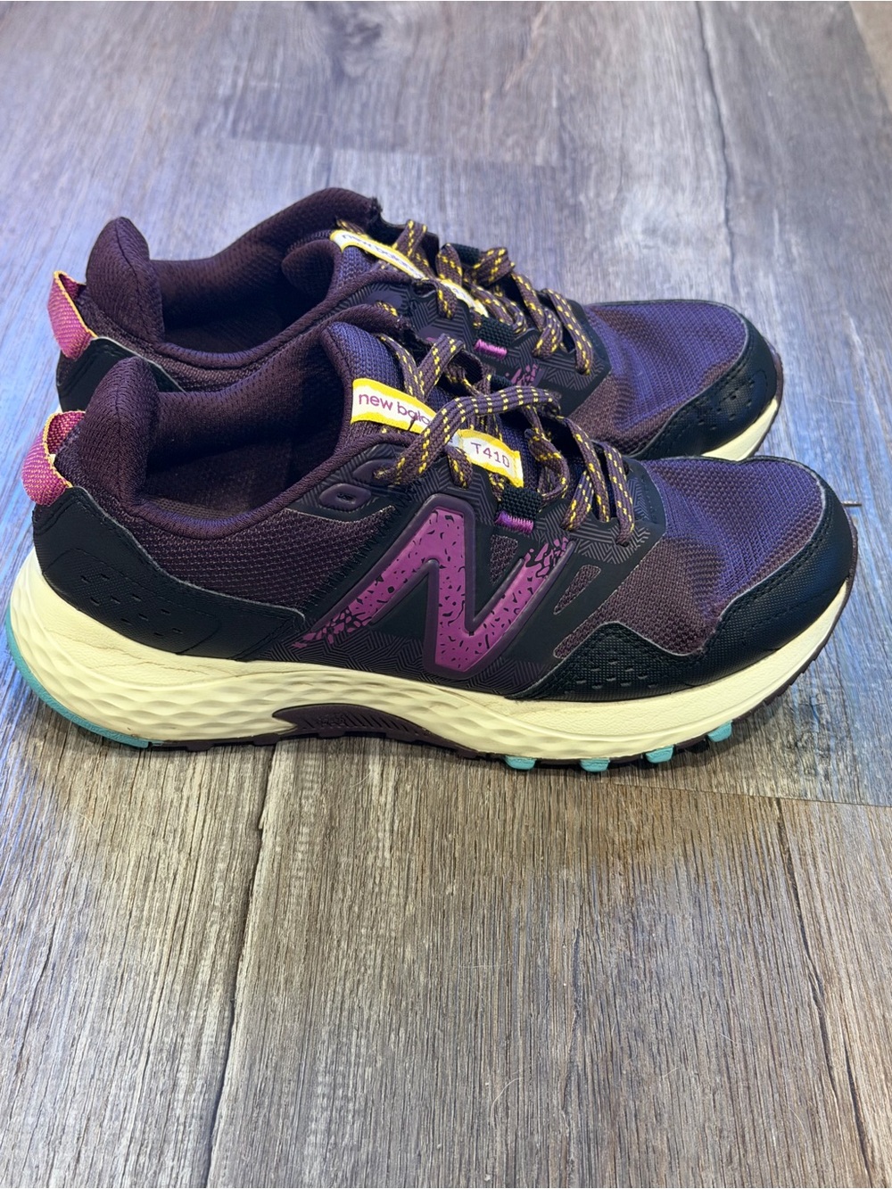 New Balance Women’s Purple and Pink Trail Running Shoes